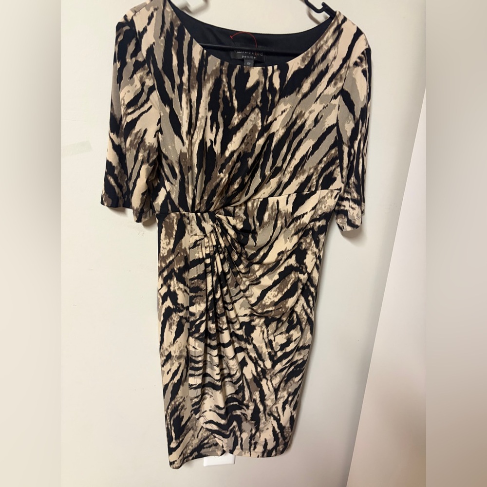 Connected Apparel Black and Tan Patterned Dress